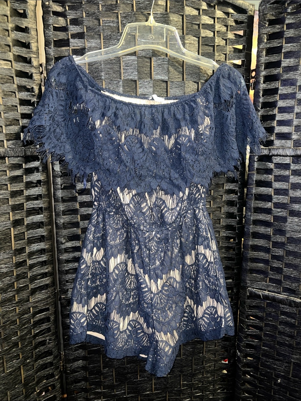 love Fire Navy Lace Off-Shoulder shorts romper size S